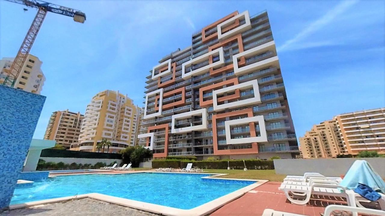 Apartamentos Turisticos Rocha Tower 3 Portimão Dış mekan fotoğraf