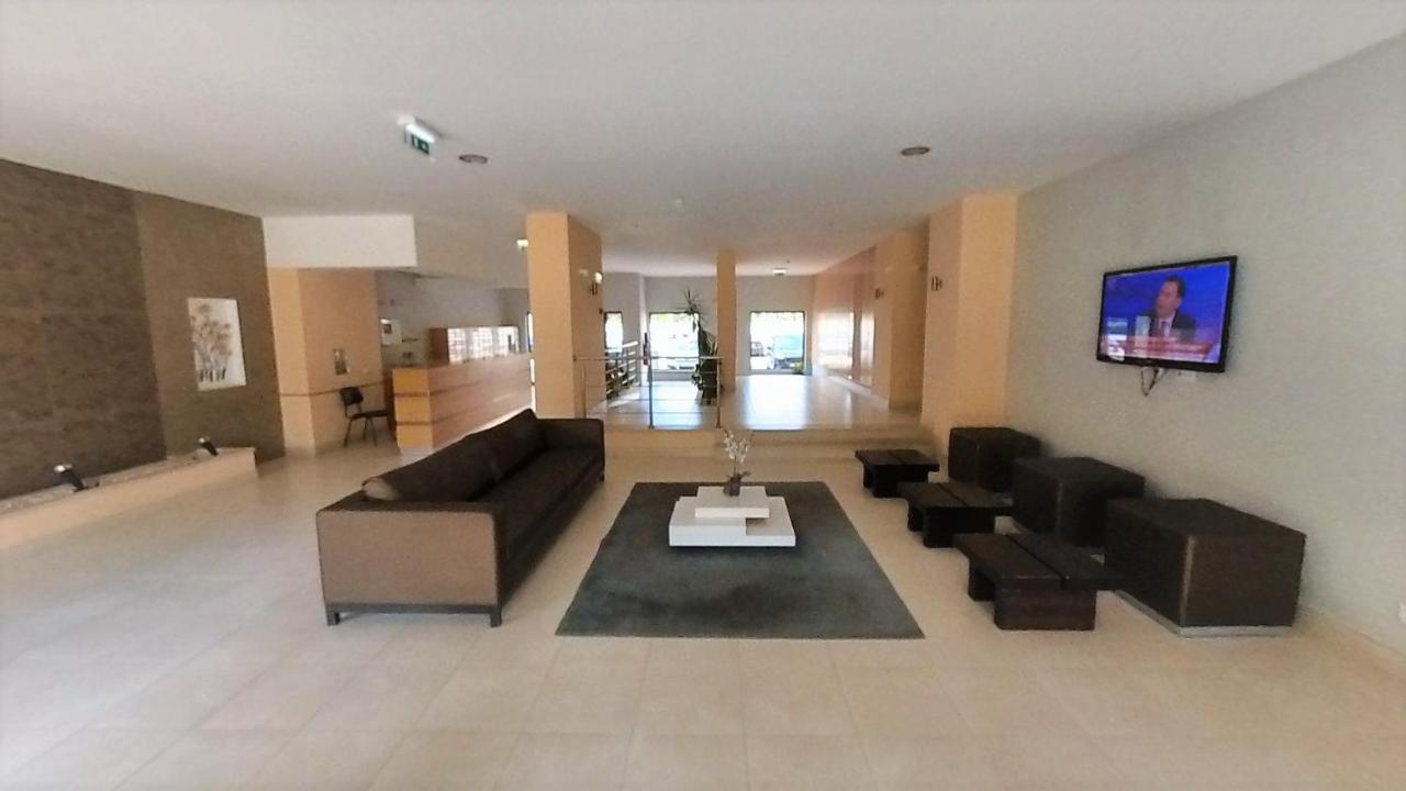 Apartamentos Turisticos Rocha Tower 3 Portimão Dış mekan fotoğraf