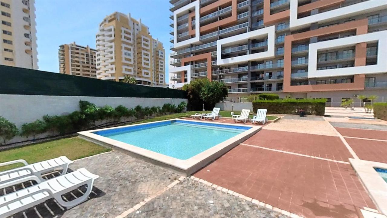 Apartamentos Turisticos Rocha Tower 3 Portimão Dış mekan fotoğraf