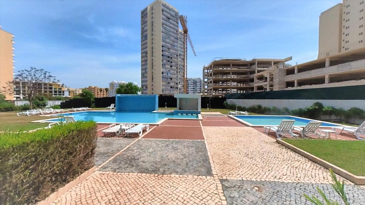 Apartamentos Turisticos Rocha Tower 3 Portimão Dış mekan fotoğraf